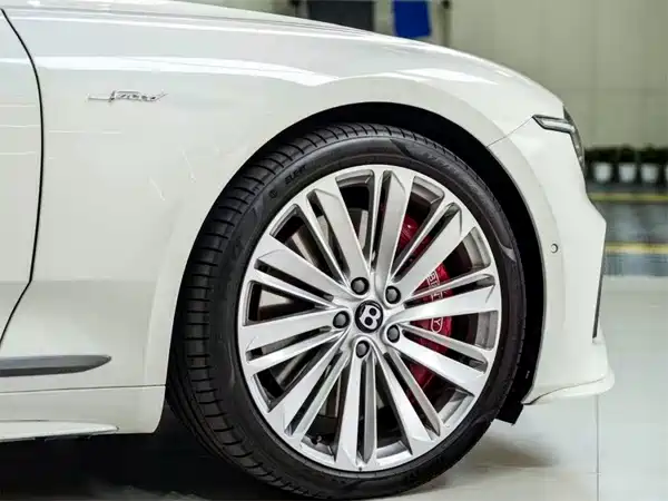 Bentley Continental Plug-In Hybrid 2025