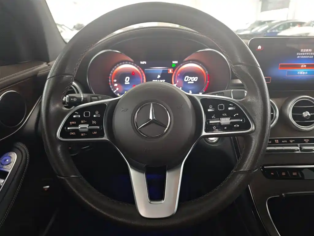 Mercedes-Benz GLC 2020 — фото 14