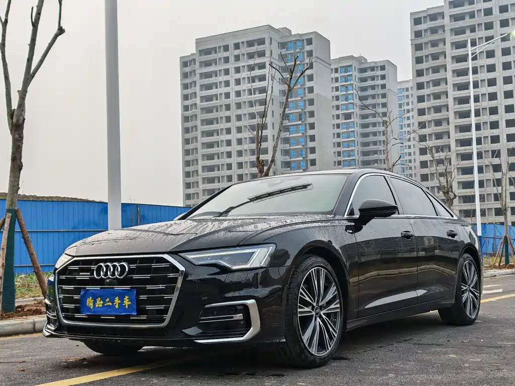 Audi A6L 2023 — фото 1