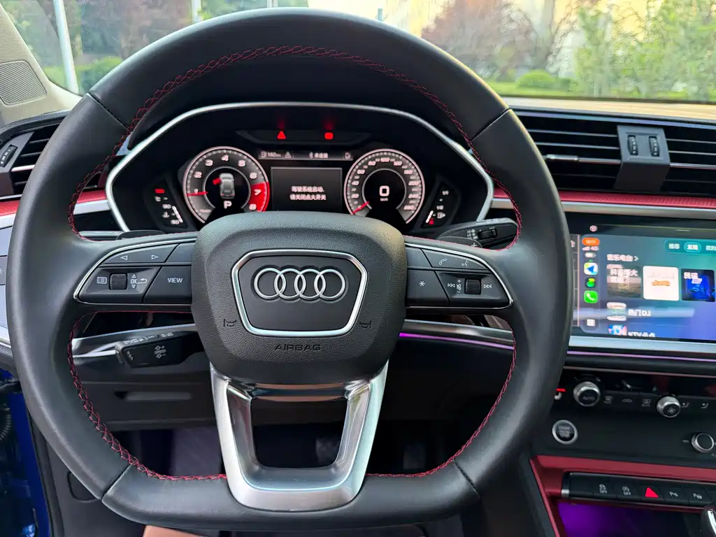 Audi Q3 2022 — фото 10