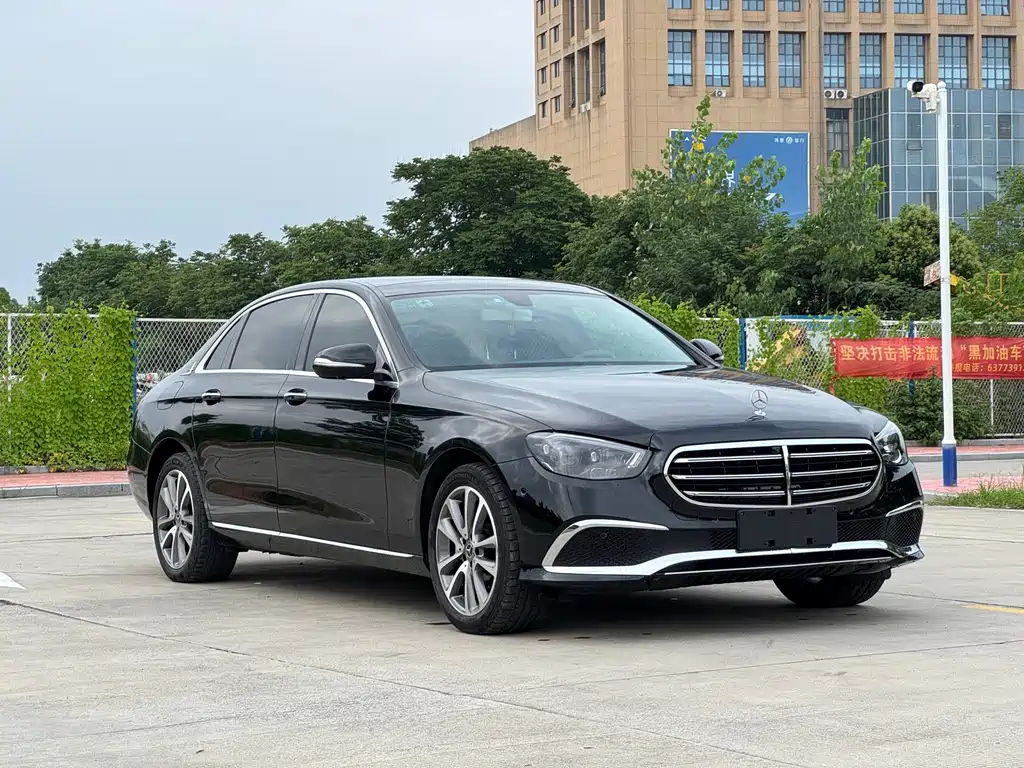 Mercedes-Benz E-Class 2019 — фото 3