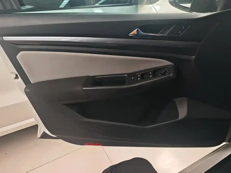 Volkswagen Bora 2024