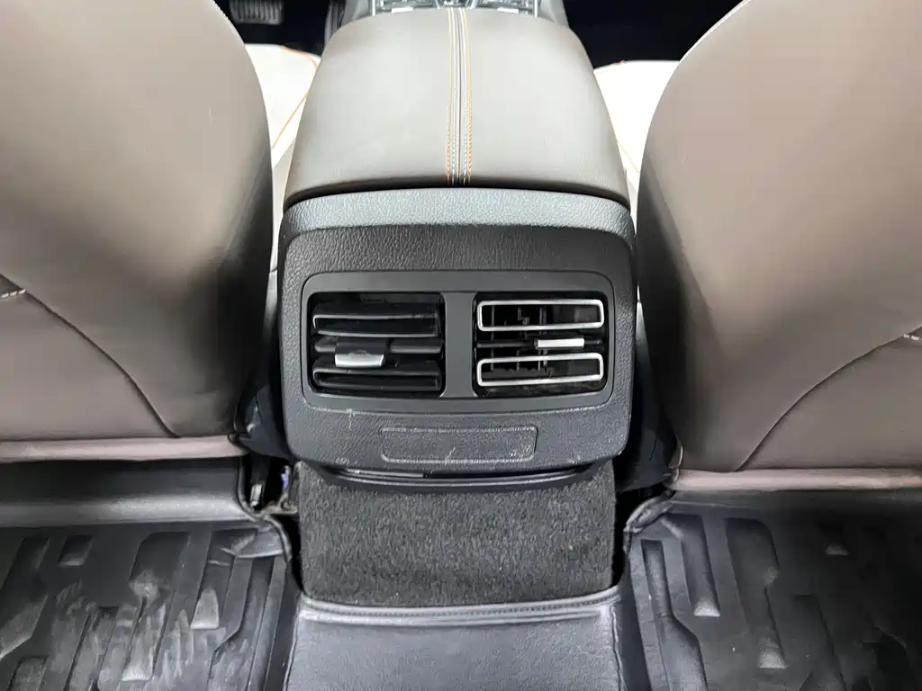 BYD Qin PLUS 2023 — фото 18