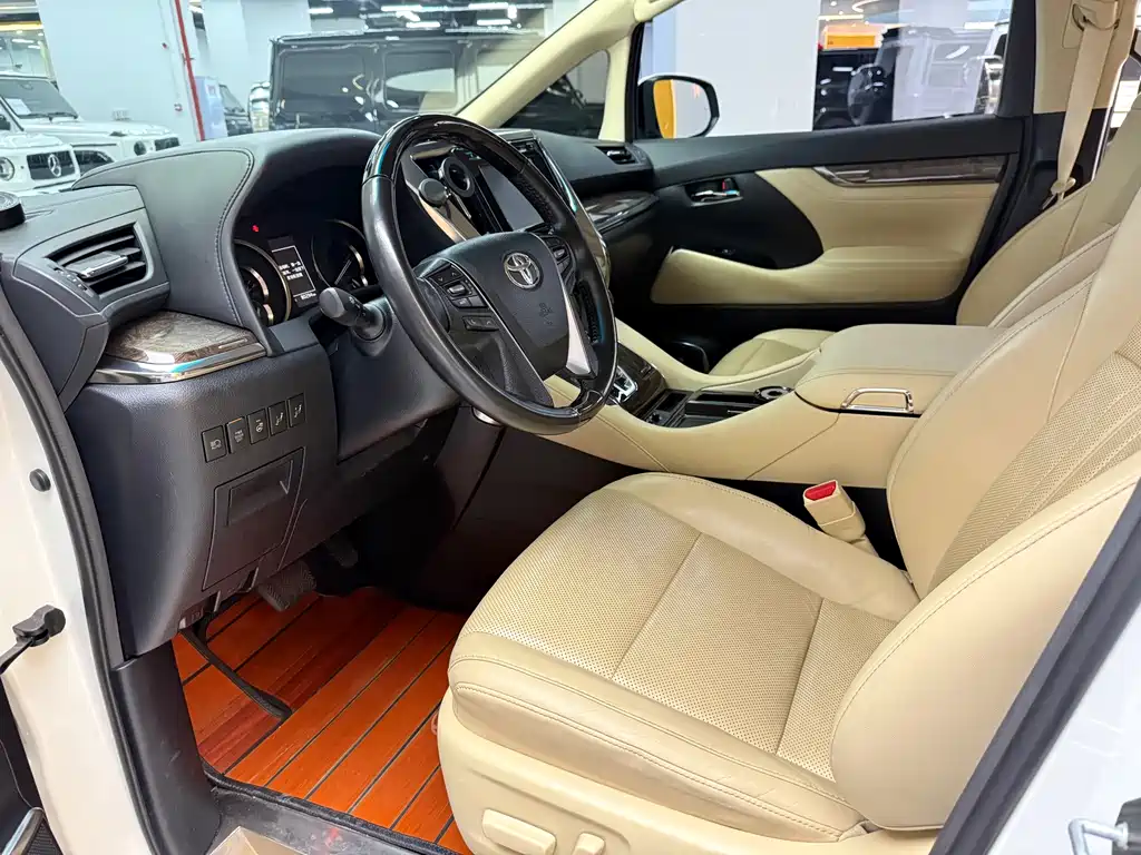 Toyota Alphard 2018 — фото 4