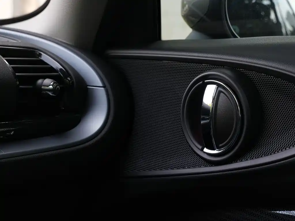 MINI Clubman 2021 — фото 14