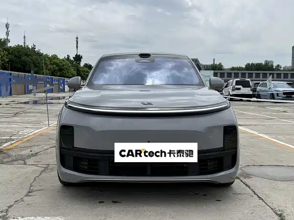 Li Auto L9 2025