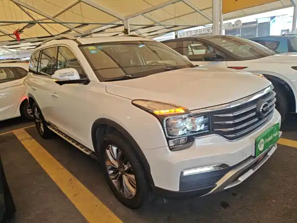 GAC Trumpchi GS8 2017