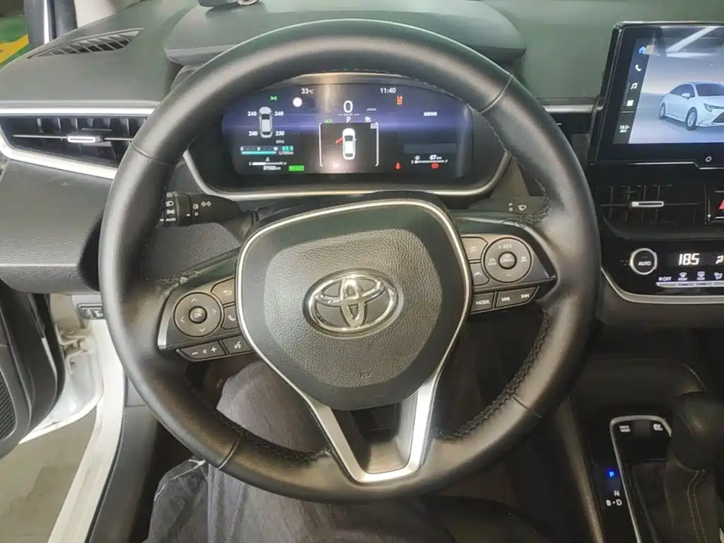 Toyota Levin 2025 — фото 11