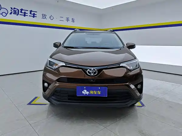 Toyota RAV4 2017