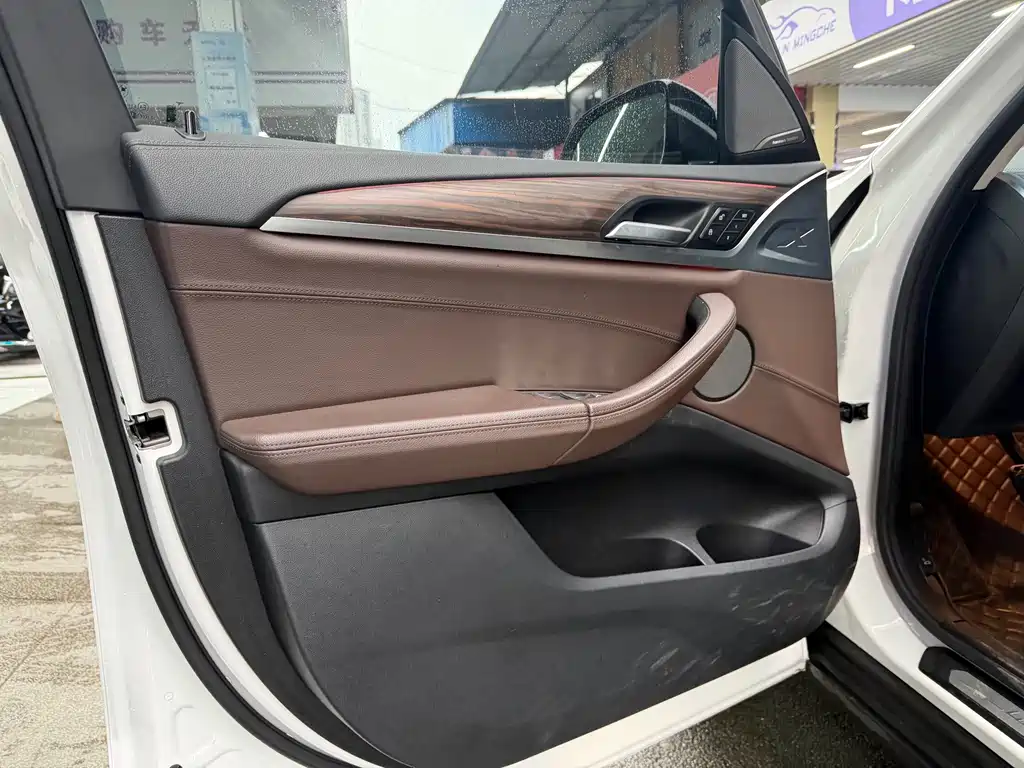 BMW X3 2021