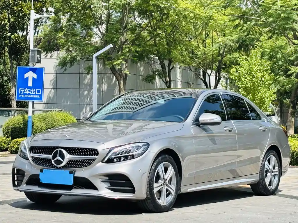 Mercedes-Benz C-Class 2020 — фото 1