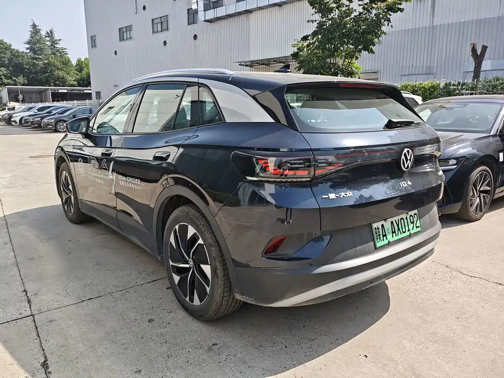 Volkswagen ID 4 CROZZ 2025