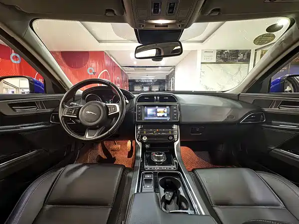 Jaguar XEL 2018