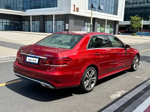 Mercedes-Benz E-Class 2015