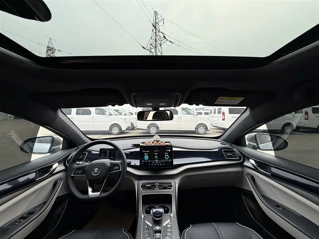 BYD Qin PLUS 2023 — фото 11