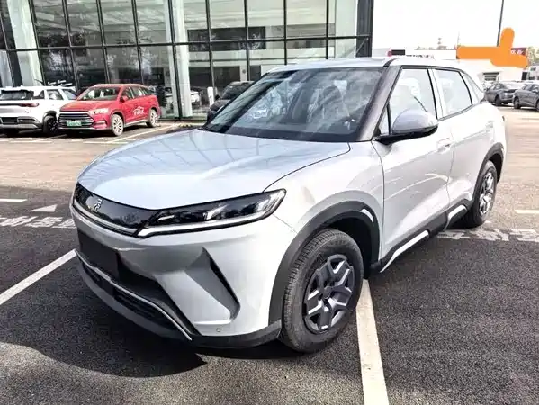 BYD Yuan UP 2025