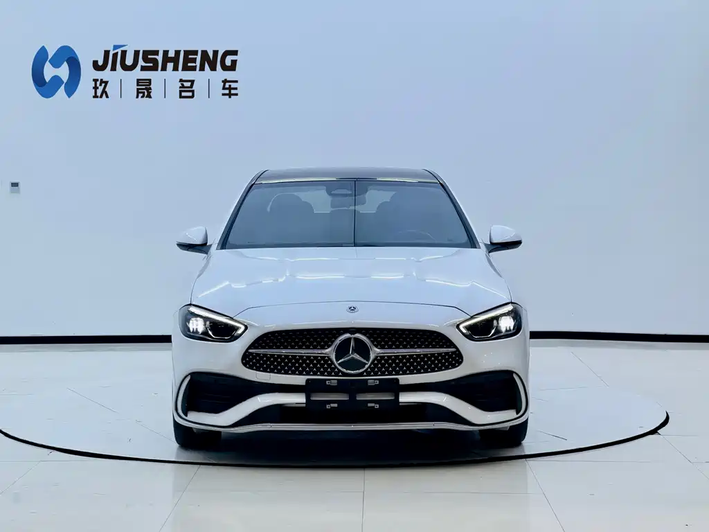 Mercedes-Benz C-Class 2025 — фото 2