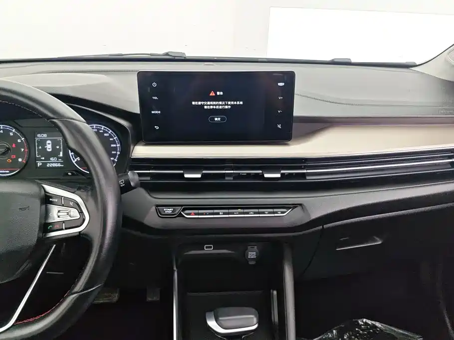 Geely Vision X3 2021 — фото 13