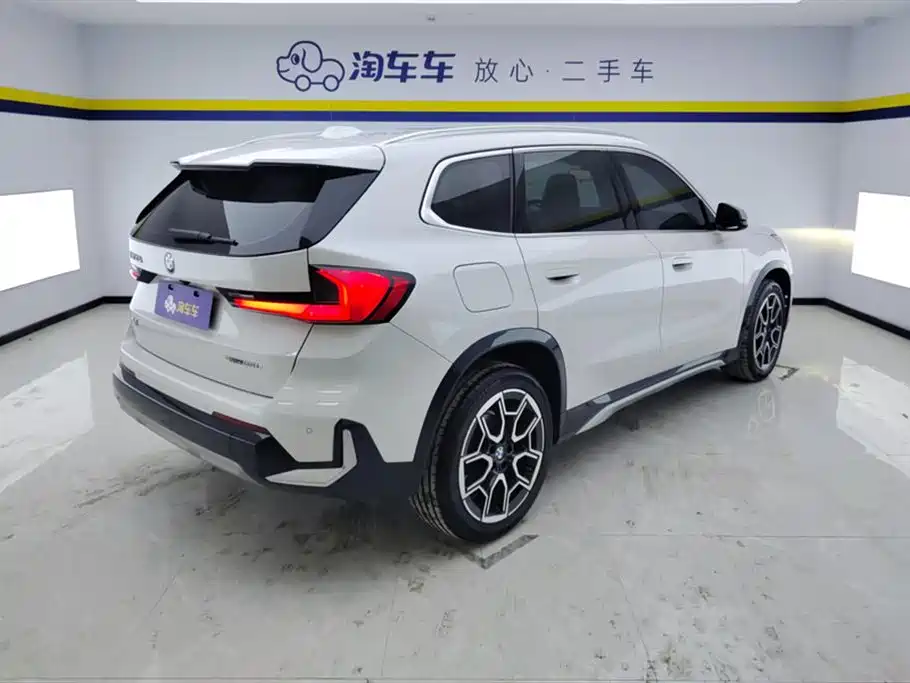 BMW X1 2023 — фото 3