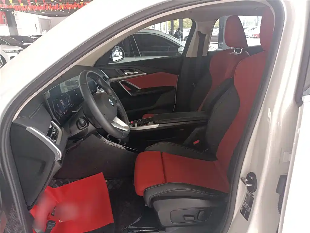 BMW X2 2025 — фото 14