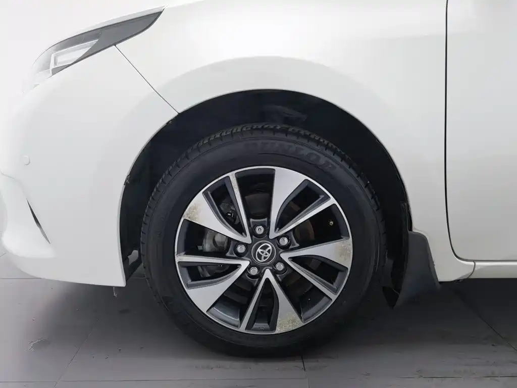 Toyota Levin 2015 — фото 17
