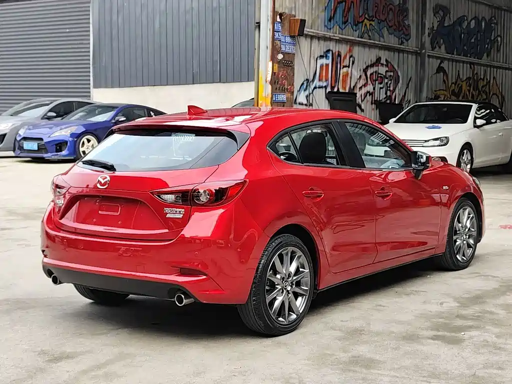 Mazda 3 Angkesela 2018 — фото 16