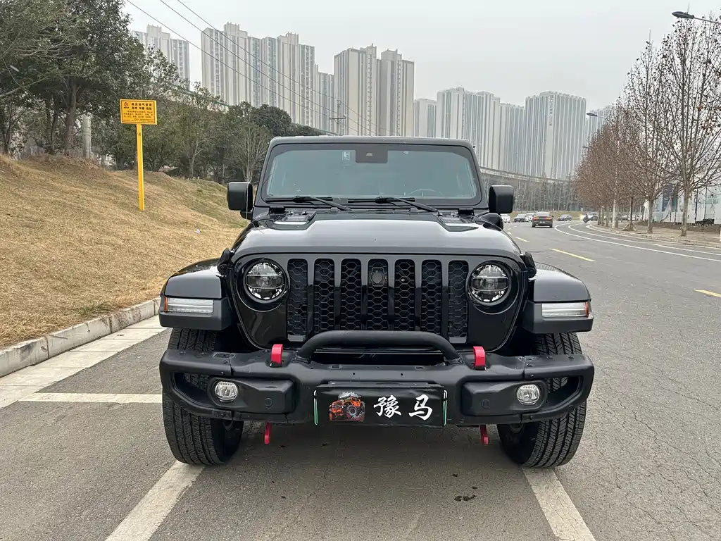 Jeep Wrangler PHEV 2022 — фото 2