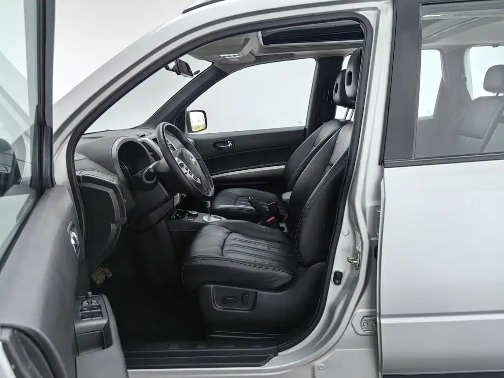 Nissan X-Trail 2014 — фото 10
