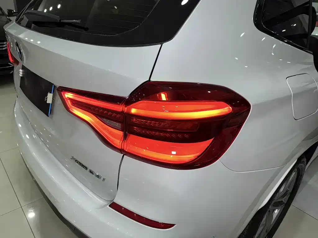 BMW X3 2019 — фото 17