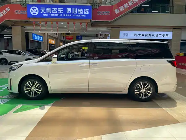 Buick GL8 2022