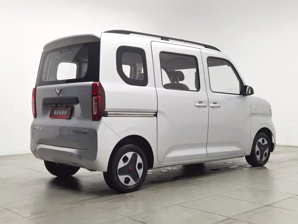 Wuling Zhiguang New Energy 2025 — фото 2
