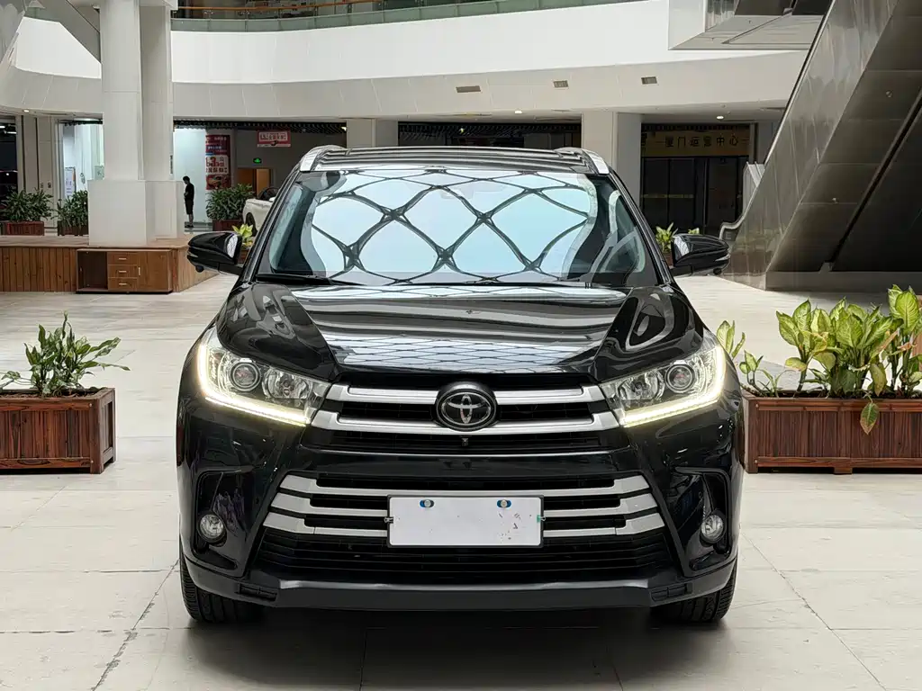Toyota Highlander 2019 — фото 2