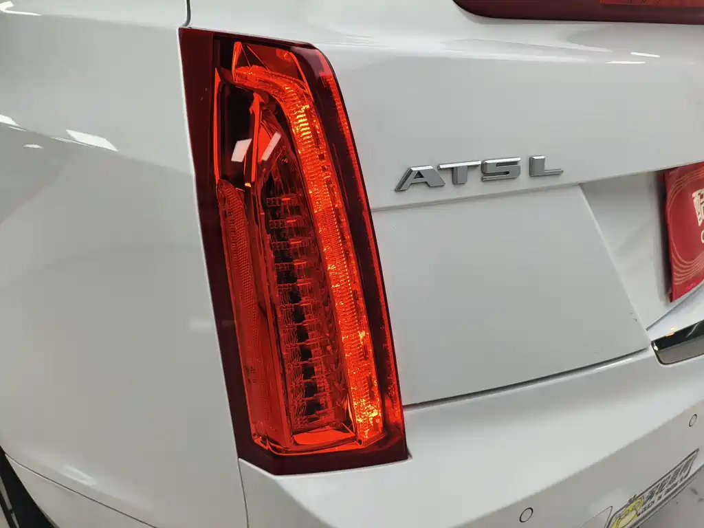 Cadillac ATS-L 2016 — фото 21