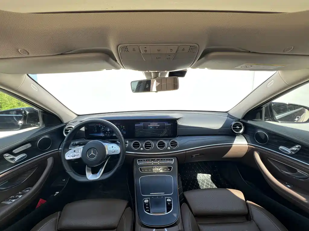 Mercedes-Benz E-Class 2020 — фото 9