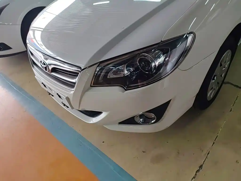 Toyota Corolla 2016 — фото 15