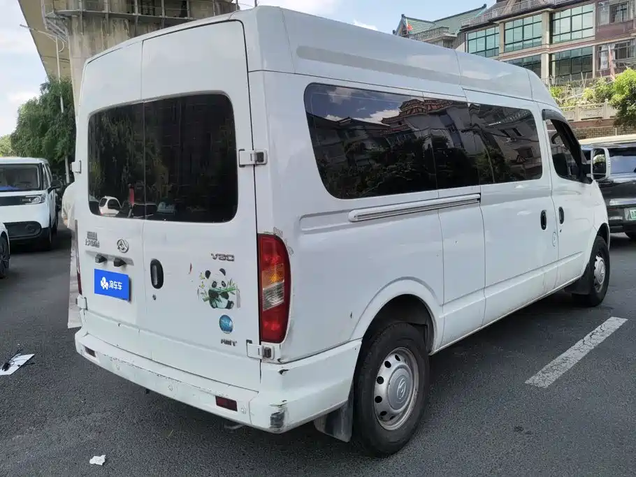 Maxus V80 2023