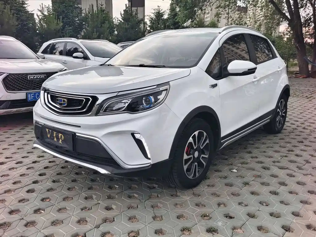 Geely Vision X3 2018 — фото 1