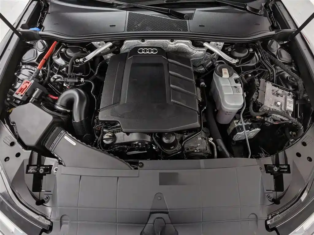 Audi A6L 2022 — фото 6