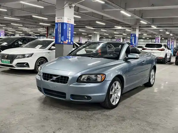 Volvo C70 2009