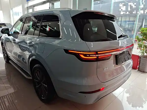 Li Auto ONE 2021