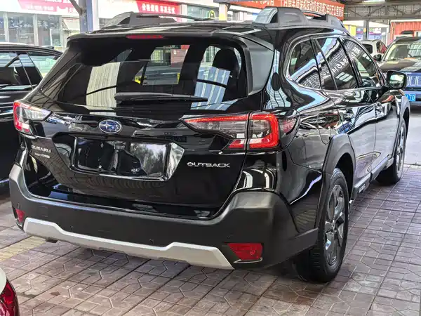 Subaru Outback 2022