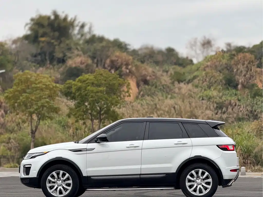 Land Rover Range Rover Evoque 2016 — фото 17
