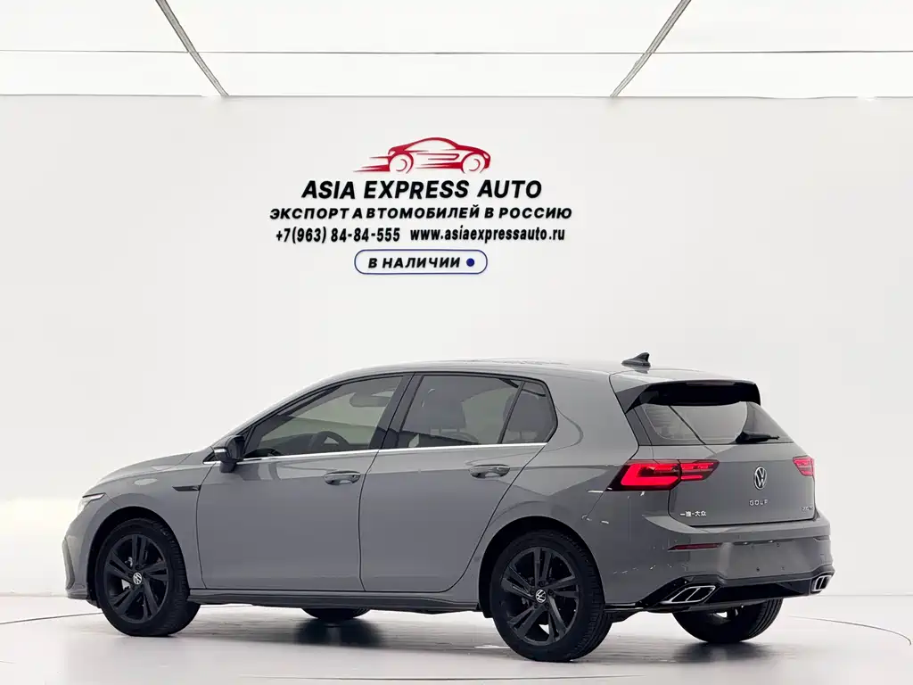 Volkswagen Golf 2021