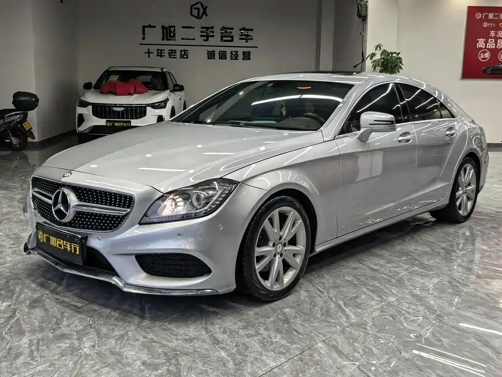 Mercedes-Benz CLS 2012 — фото 1