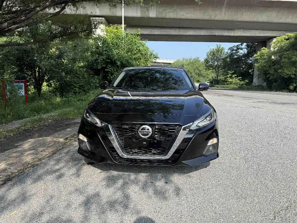 Nissan Teana 2021