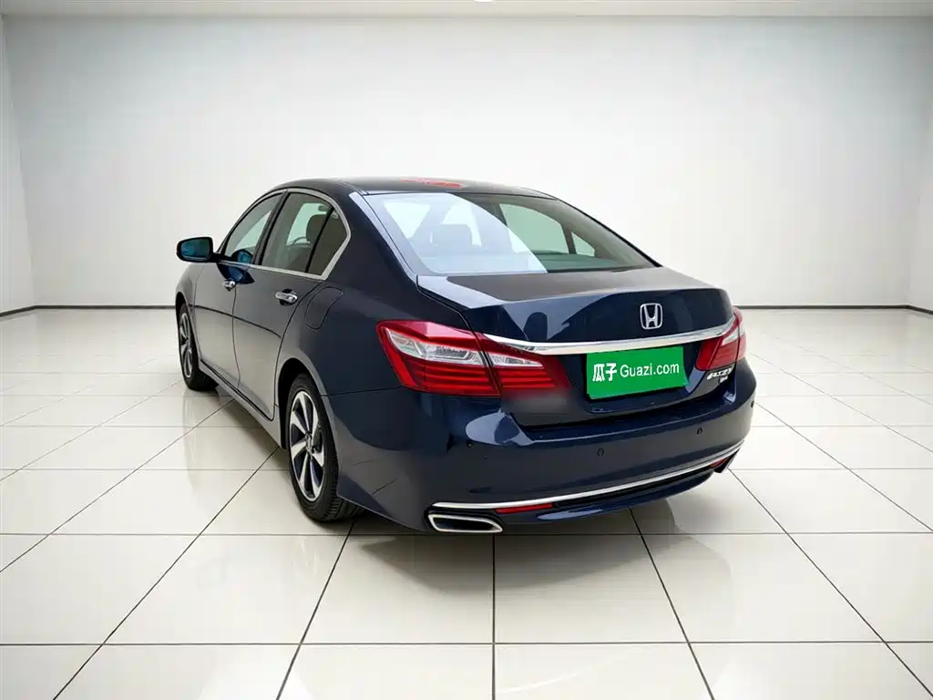 Honda Accord 2017 — фото 4