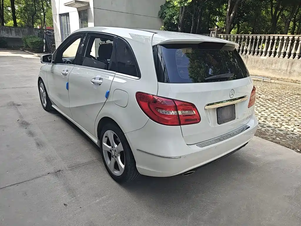 Mercedes-Benz B-Class 2014