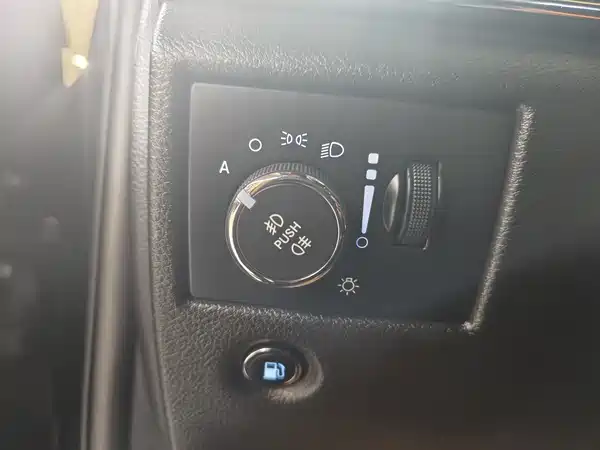 Jeep Grand Cherokee 2021