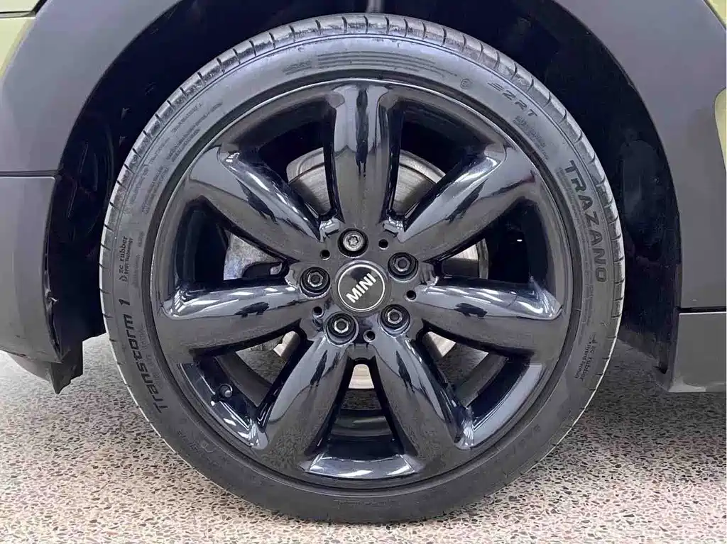 MINI Clubman 2019