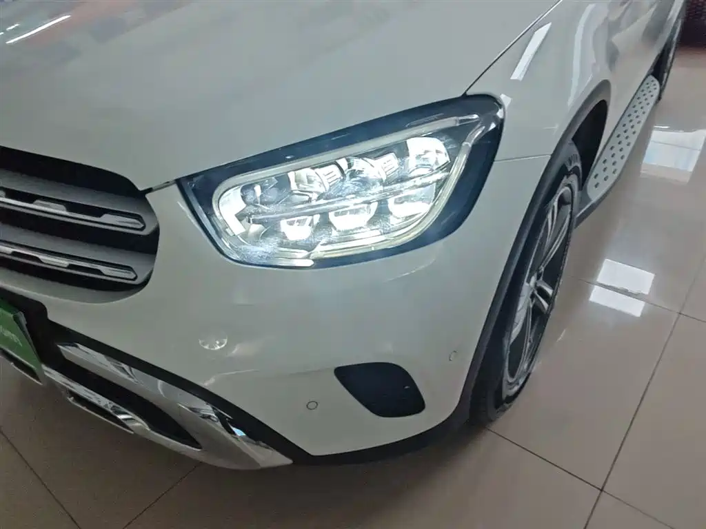 Mercedes-Benz GLC 2020 — фото 24